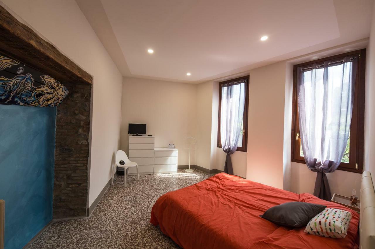 Wake Surf House Bed & Breakfast Sulzano Luaran gambar