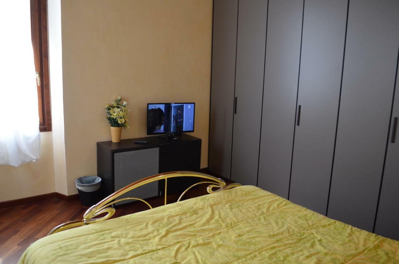 Wake Surf House Bed & Breakfast Sulzano Luaran gambar