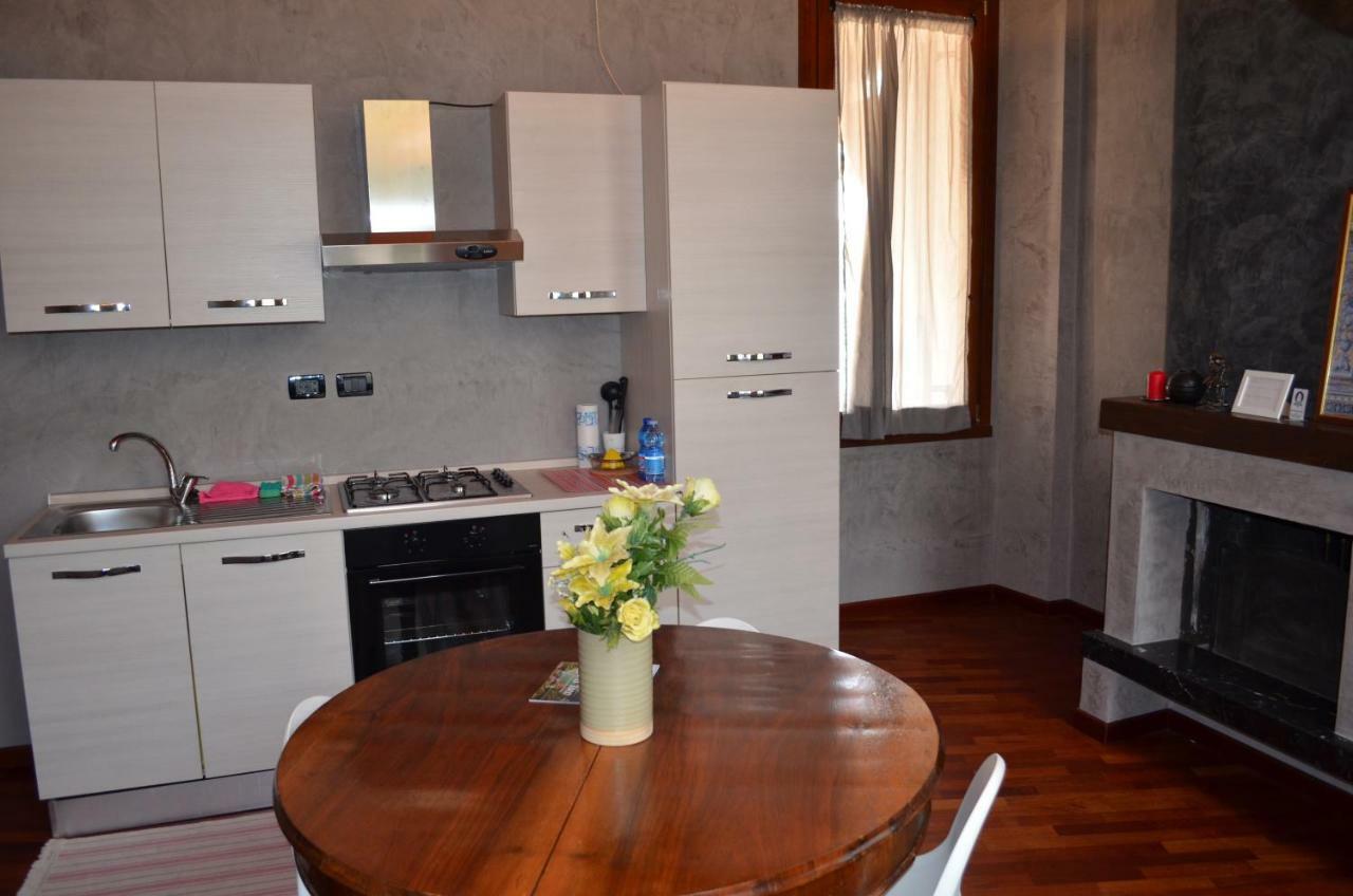 Wake Surf House Bed & Breakfast Sulzano Luaran gambar
