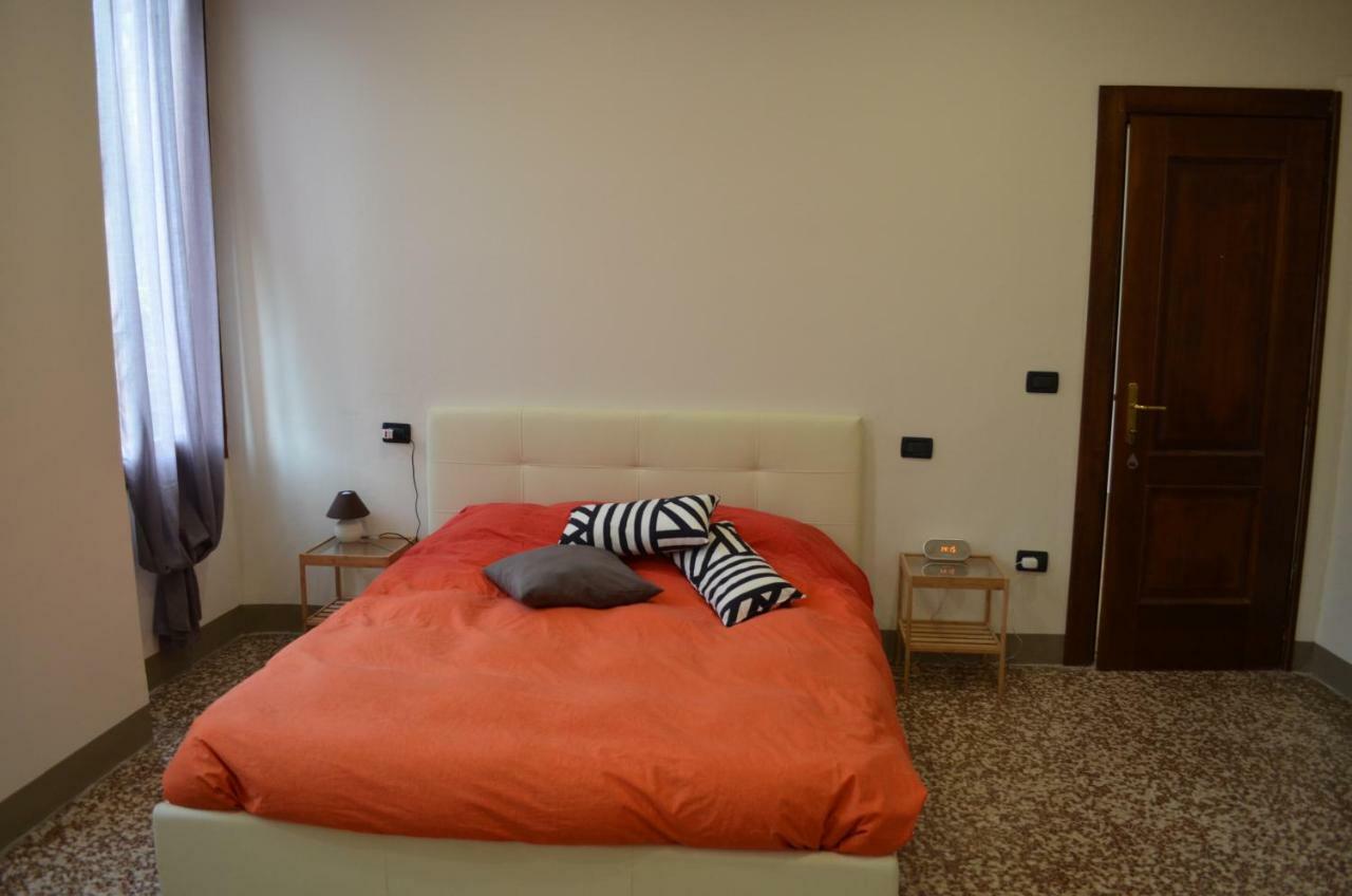 Wake Surf House Bed & Breakfast Sulzano Luaran gambar